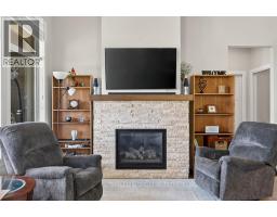 Living room - 2086 Candalera Lane, West Kelowna, BC V4T3K2 Photo 9