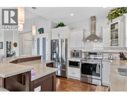 2086 Candalera Lane, West Kelowna, BC V4T3K2 Photo 13