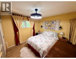 1045 93 Avenue, Dawson Creek, BC V1G1E3 Photo 14