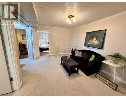1045 93 Avenue, Dawson Creek, BC V1G1E3 Photo 20