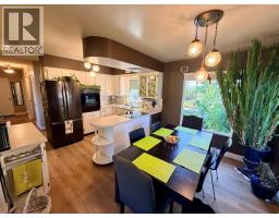 3pc Bathroom - 1045 93 Avenue, Dawson Creek, BC V1G1E3 Photo 6