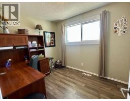 5208 W 54 Avenue, Fort Nelson, BC V0C1R0 Photo 27
