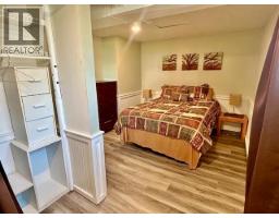 5208 W 54 Avenue, Fort Nelson, BC V0C1R0 Photo 30