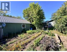 1045 93 Avenue, Dawson Creek, BC V1G1E3 Photo 36