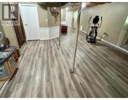 5208 W 54 Avenue, Fort Nelson, BC V0C1R0 Photo 35