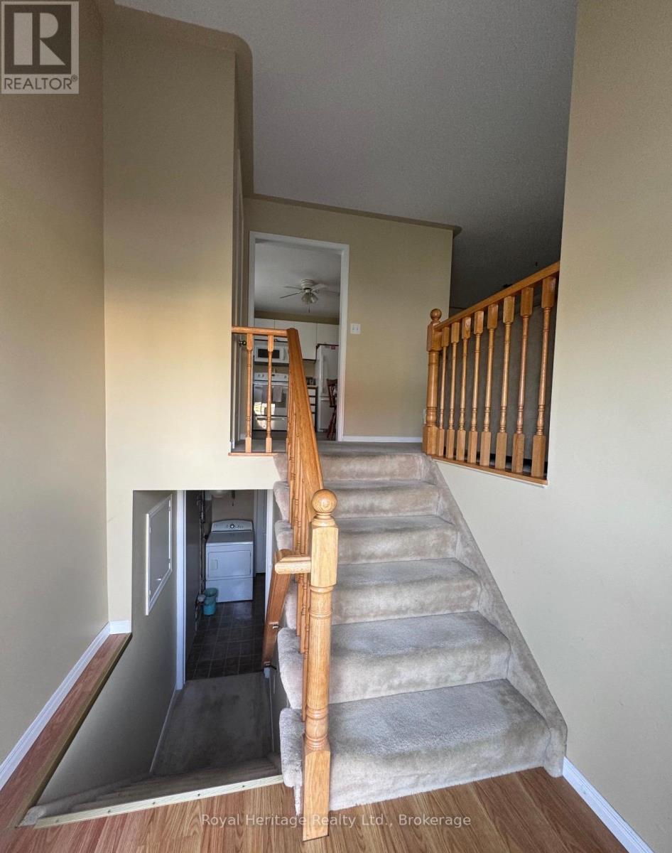 7 LANG COURT, Kawartha Lakes (Lindsay) — photo 3