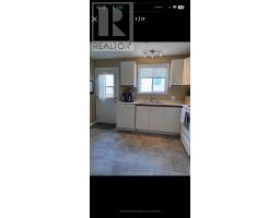 Family room - 7 Lang Court, Kawartha Lakes, ON K9V6E5 Photo 6