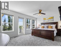 2pc Bathroom - 8729 14 Avenue Sw, Calgary, AB T3H5Y9 Photo 7
