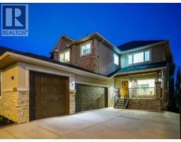 Family room - 8729 14 Avenue Sw, Calgary, AB T3H5Y9 Photo 11