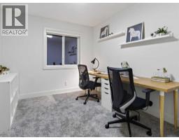 8729 14 Avenue Sw, Calgary, AB T3H5Y9 Photo 41
