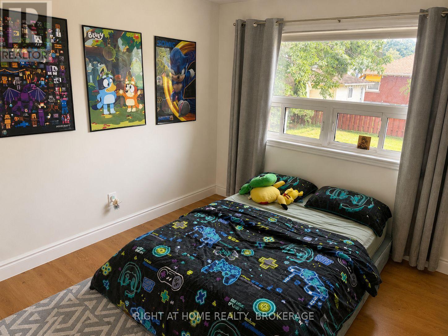19 WHITE STREET, St. Catharines (Vine/Linwell) — photo 9