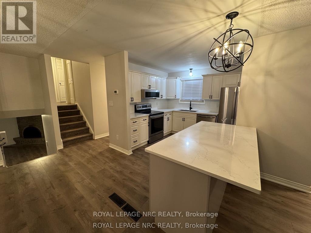 7 BLUE SPRUCE COURT, St. Catharines (Lakeport) — photo 5