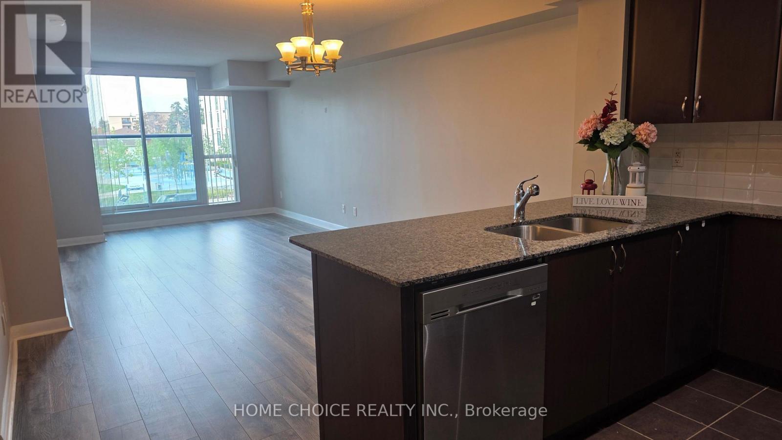 225 - 525 WILSON AVENUE, Toronto (Clanton Park) — photo 2