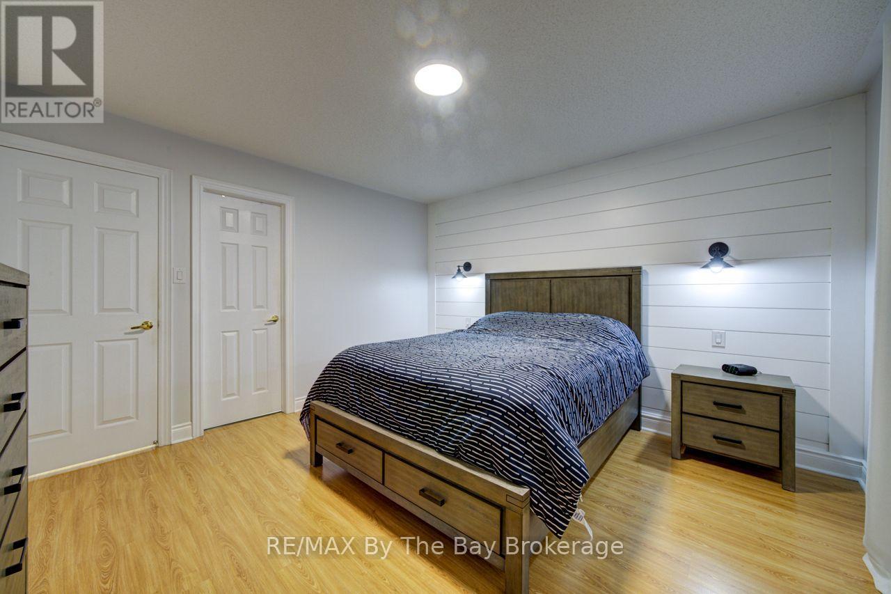 45 ROSE VALLEY WAY - 20