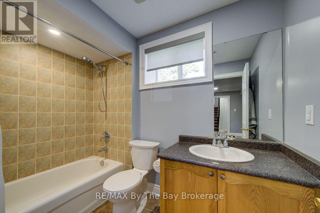 45 ROSE VALLEY WAY - 34