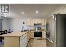 45 Rose Valley Way, Wasaga Beach, ON L9Z3C4 Photo 12