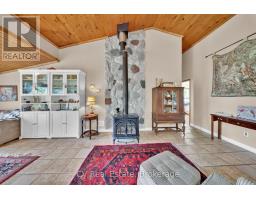 64 Wahnekewening Drive, Tiny, ON L0L2J0 Photo 21
