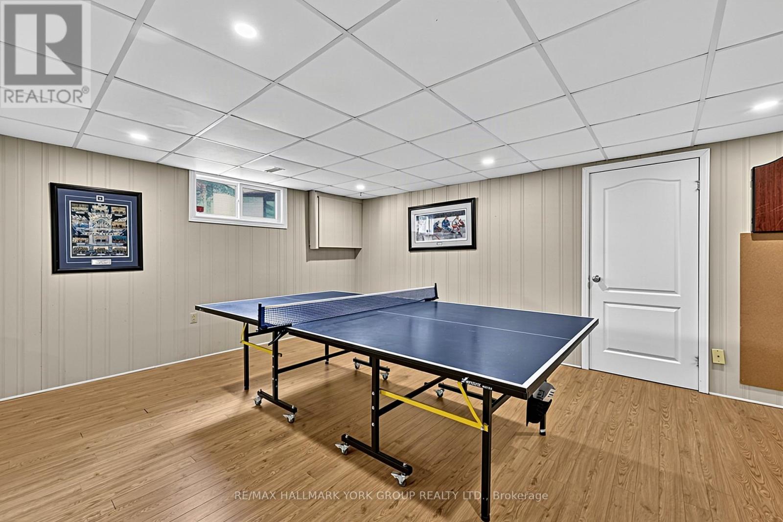 93 JULIA COURT - 35