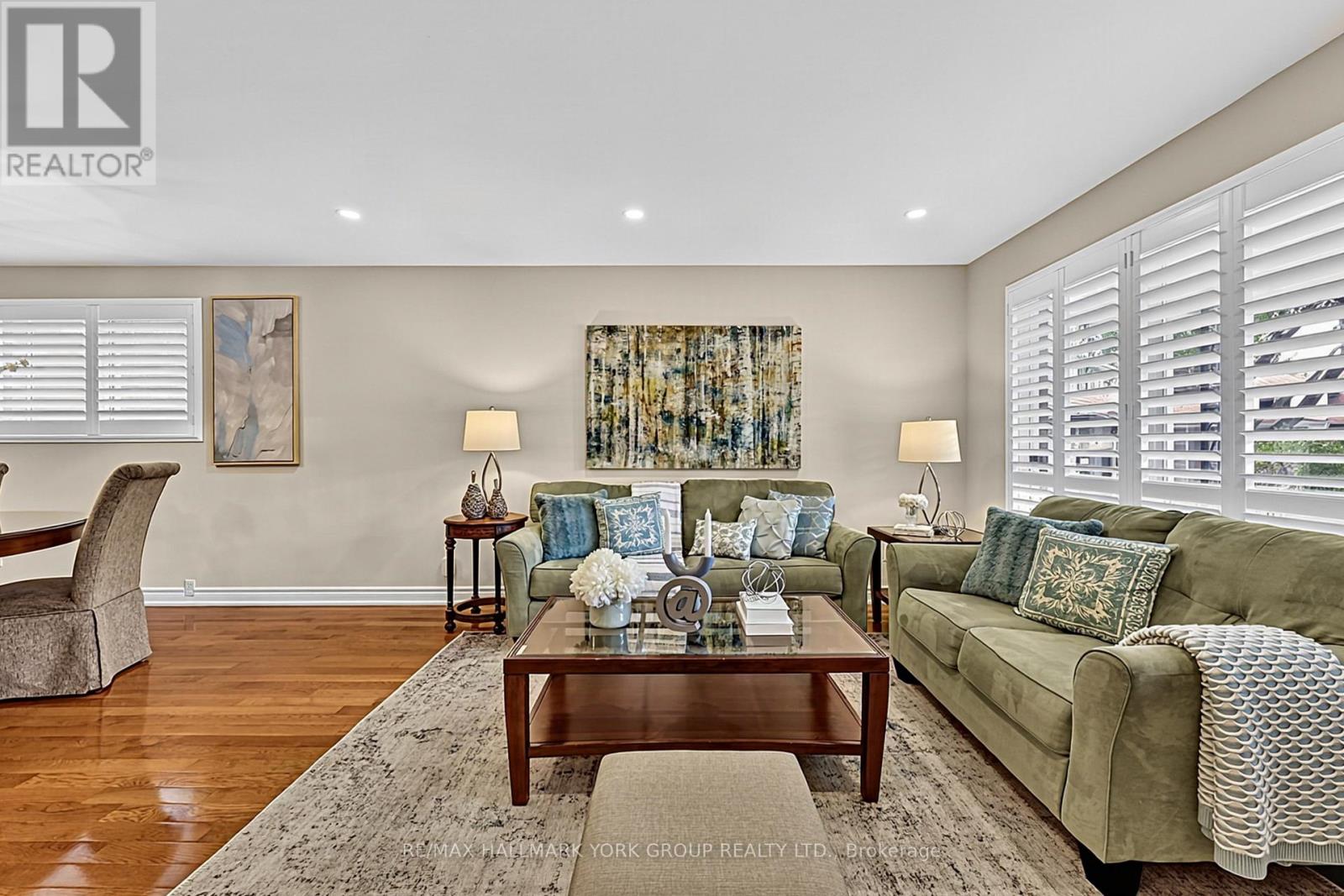 93 JULIA COURT, Newmarket (Central Newmarket) — photo 5