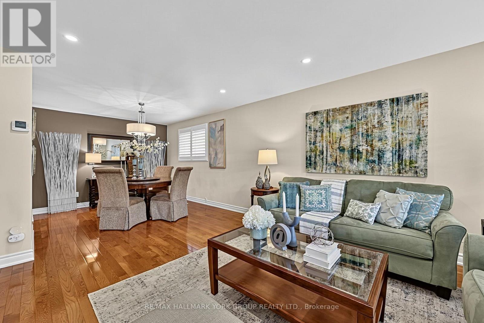93 JULIA COURT - 8