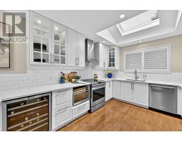 93 Julia Court, Newmarket, ON L3Y4T7 Photo 13
