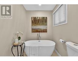 93 Julia Court, Newmarket, ON L3Y4T7 Photo 21