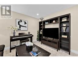 93 Julia Court, Newmarket, ON L3Y4T7 Photo 25