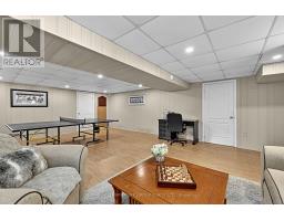93 Julia Court, Newmarket, ON L3Y4T7 Photo 34