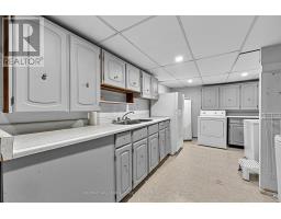 93 Julia Court, Newmarket, ON L3Y4T7 Photo 36