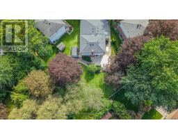 93 Julia Court, Newmarket, ON L3Y4T7 Photo 47