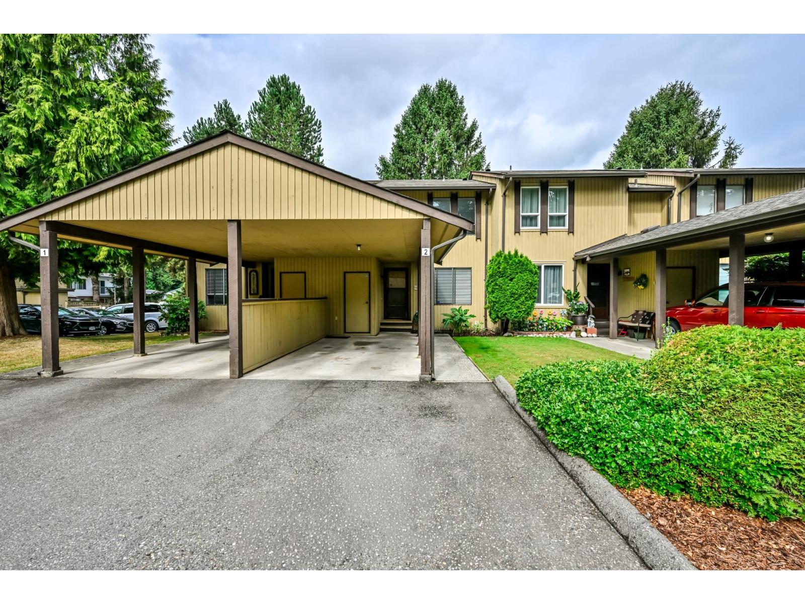 2 2998 MOUAT DRIVE, Abbotsford — photo 1