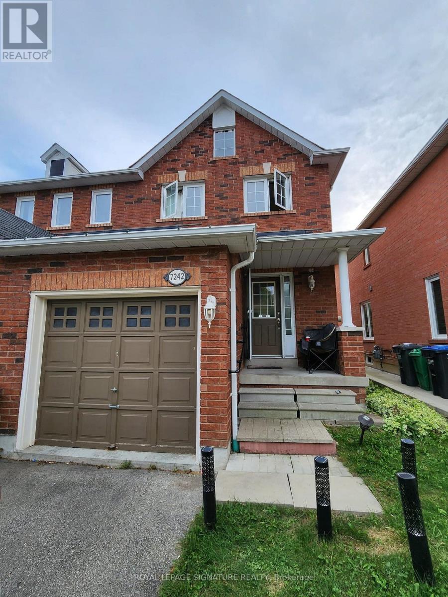 7242 WALDORF WAY, Mississauga (Meadowvale Village)