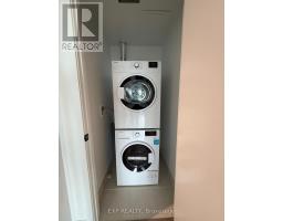 2209 - 2495 Eglinton Ave W Avenue, Mississauga, ON L5M2V8 Photo 11