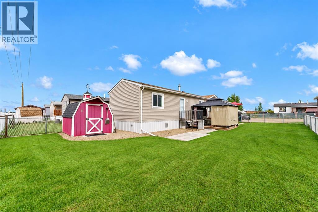 344, 349 Railway Avenue - 2