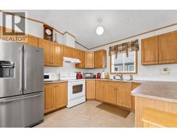 344, 349 Railway Avenue, Duchess, AB T0J0Z0 Photo 11