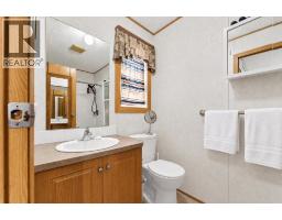 344, 349 Railway Avenue, Duchess, AB T0J0Z0 Photo 17