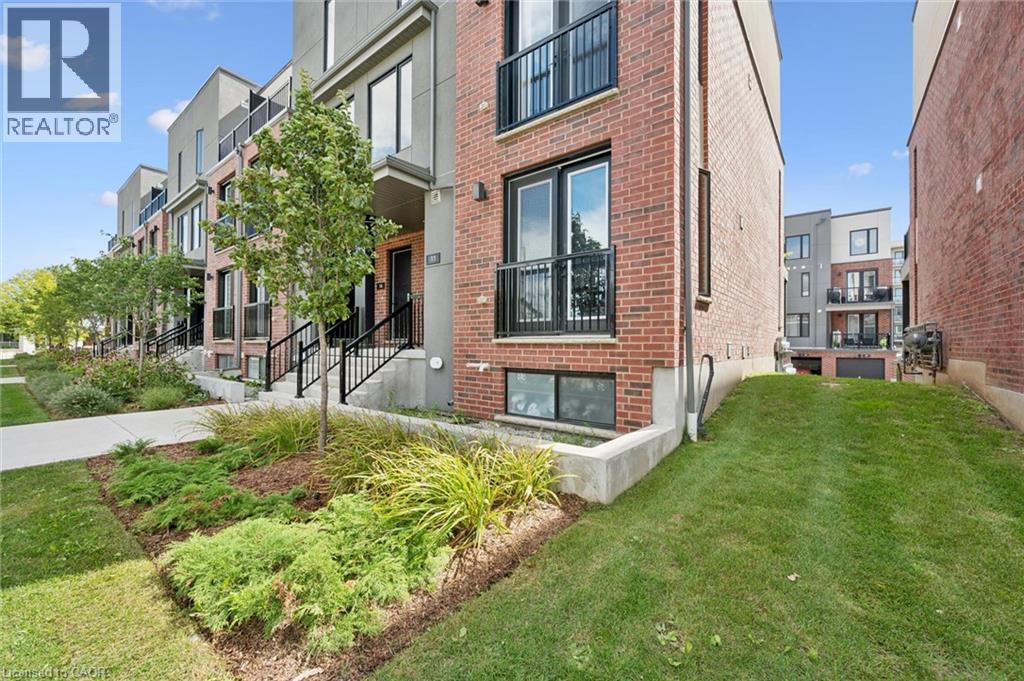 99 ROGER Street Unit# 11, Waterloo — photo 4