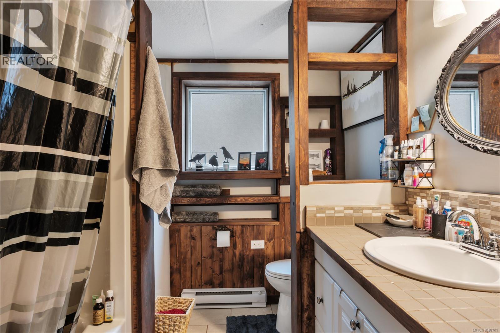#35 3560 Hallberg Rd - Image 18