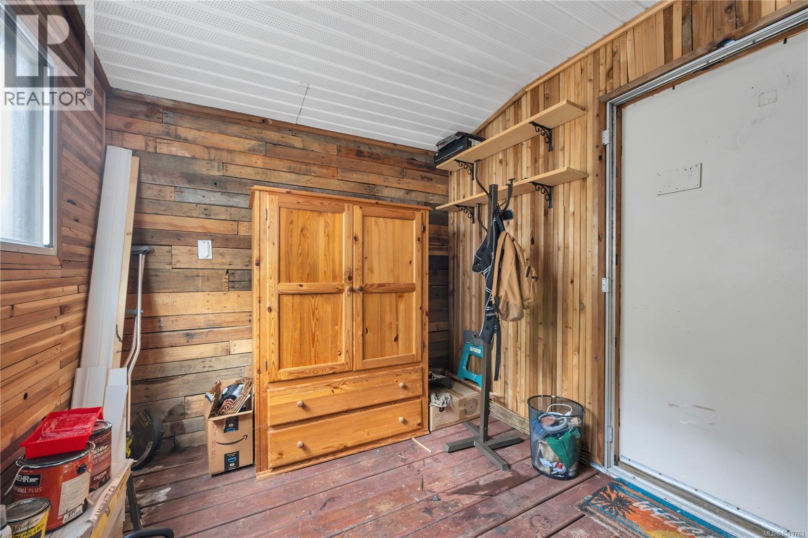 #35 3560 Hallberg Rd - 20