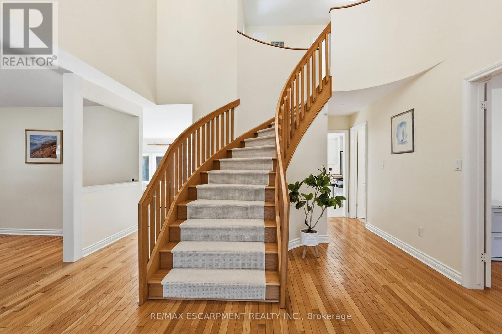 77 FLANDERS DRIVE, Hamilton (Waterdown) — photo 4