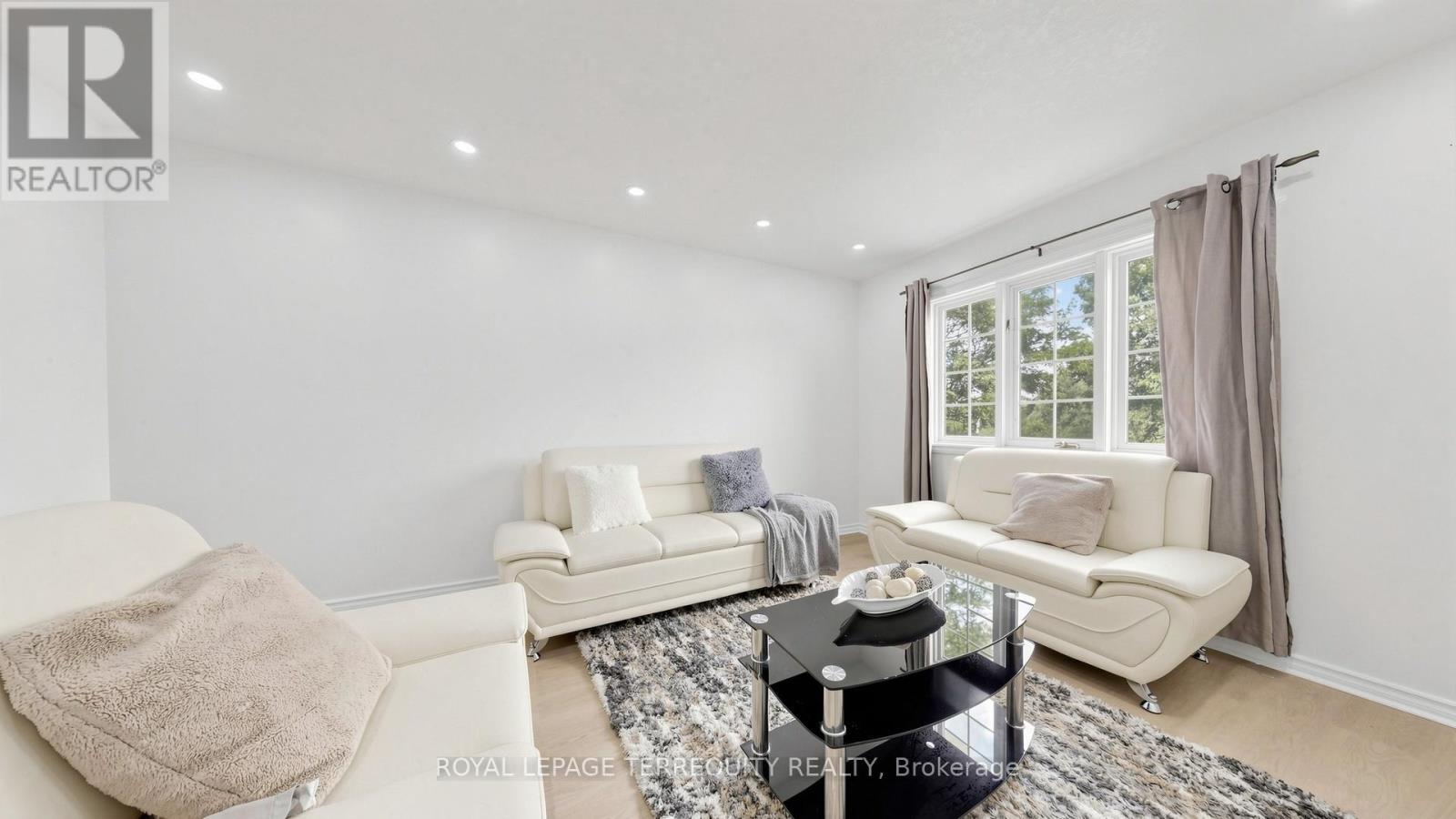 2 - 700 CHAMPLAIN BOULEVARD, Cambridge — photo 3
