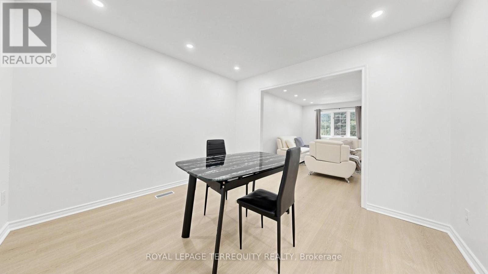 2 - 700 CHAMPLAIN BOULEVARD, Cambridge — photo 7