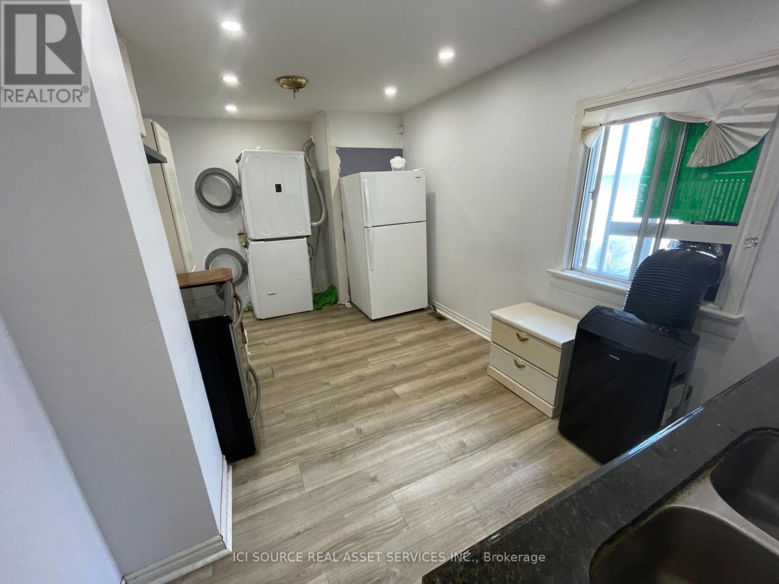 547 MONTRAVE AVENUE, Oshawa (Vanier) — photo 8