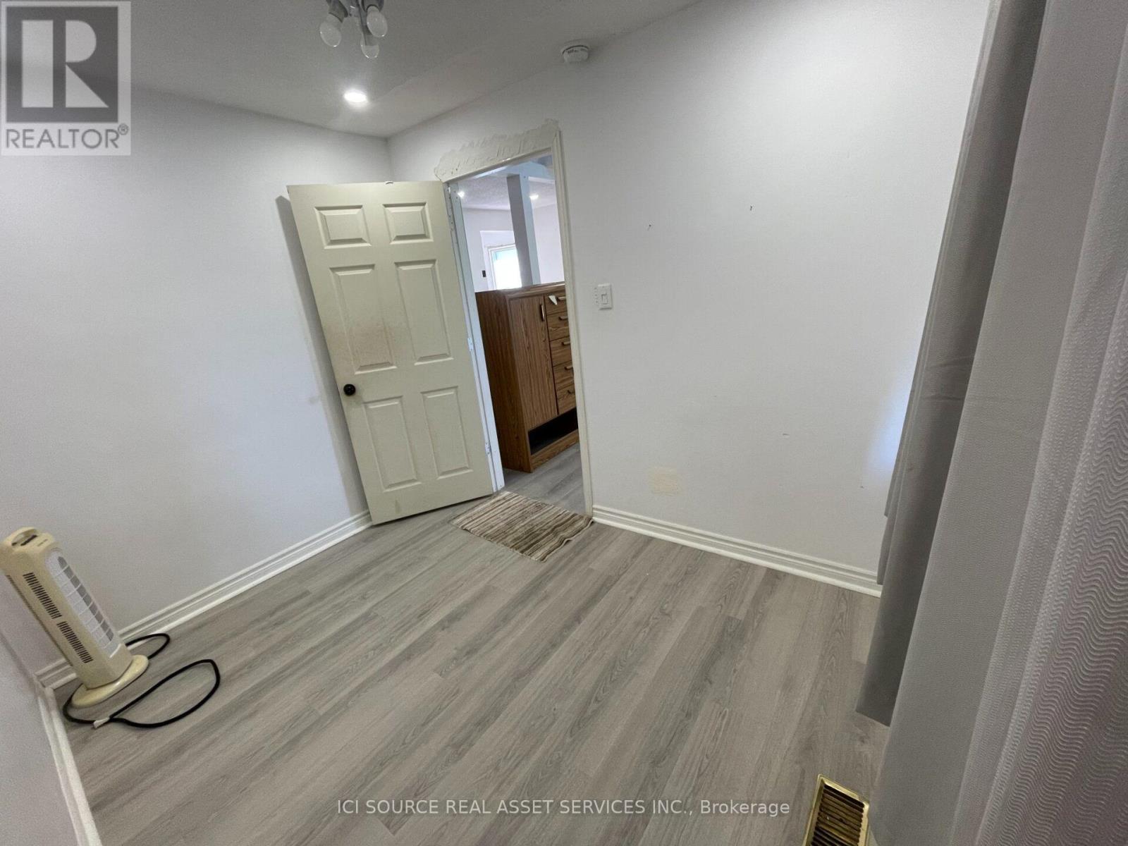 547 MONTRAVE AVENUE, Oshawa (Vanier) — photo 5