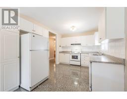 Dining room - 382 Melville Avenue, Vaughan, ON L6A2N8 Photo 6