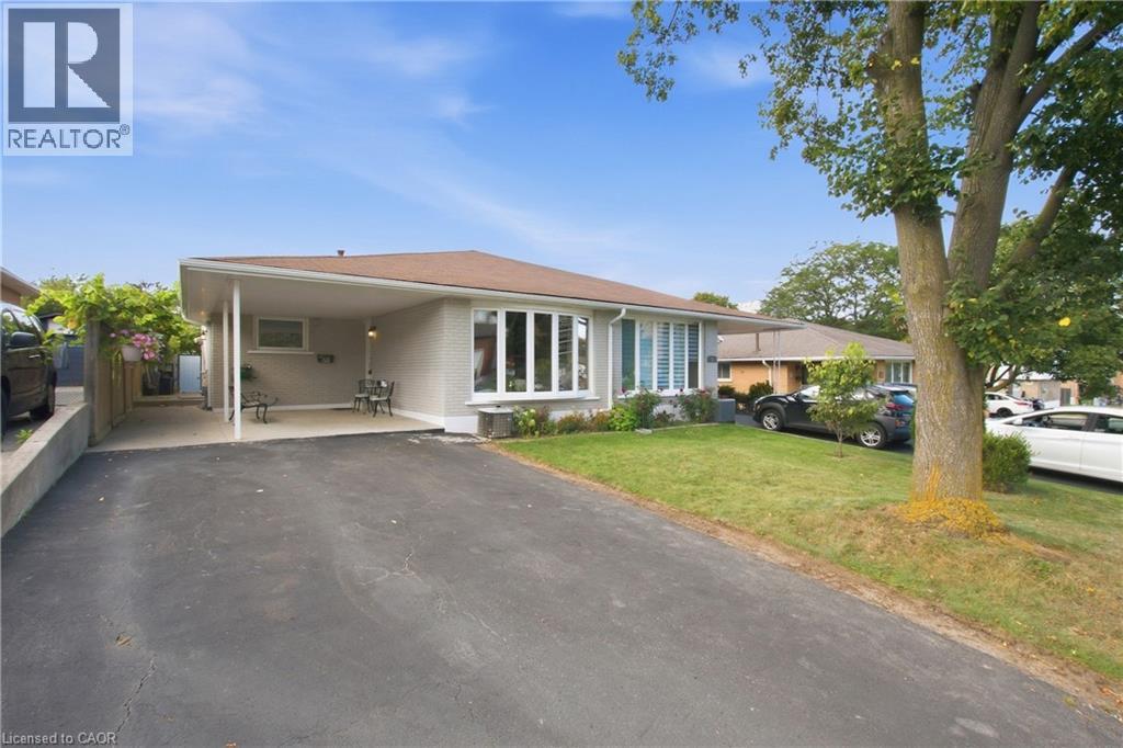 58 TINDALE Court, Hamilton