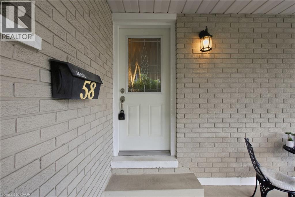 58 TINDALE Court, Hamilton — photo 3