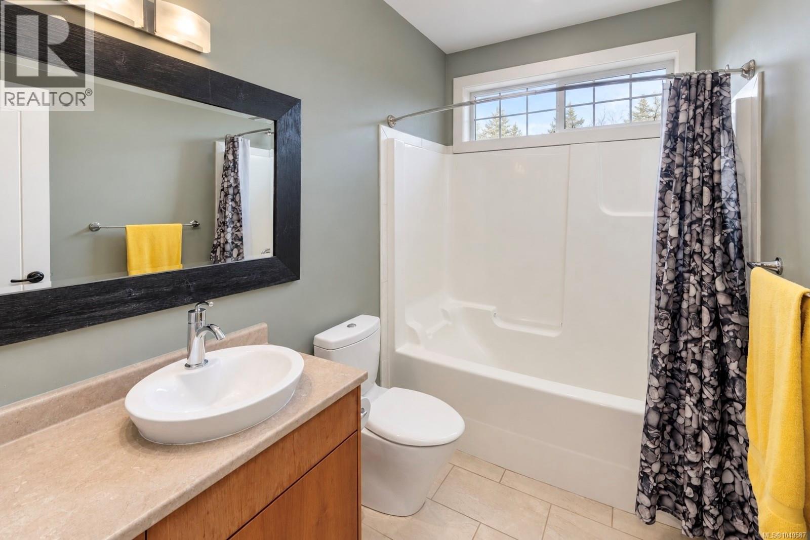 700 Ocean Park Dr - 16