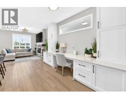 4pc Bathroom - 203 Greenwich Drive Nw, Calgary, AB T3B6N9 Photo 13