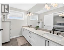 Storage - 203 Greenwich Drive Nw, Calgary, AB T3B6N9 Photo 17